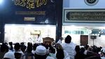 Jokowi Salat Tarawih di Kota Mataram