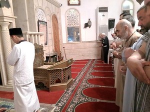 Ini Syarat Menjadi Imam Sholat yang Wajib Diketahui