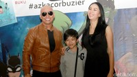 Deddy, Kalina dan Azka saat ditemui di Kawasan Matraman, Jakarta Timur pada Jumat (10/6). Pool/Gus Mun/detikFoto.