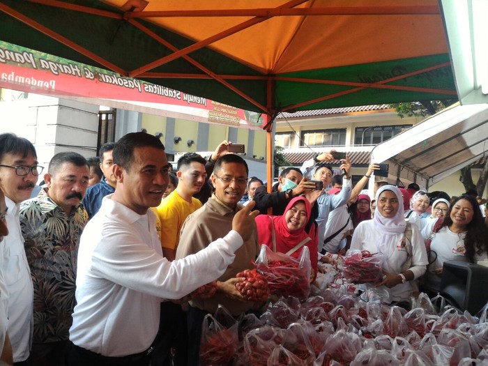 2 Menteri Jokowi Ini Kerja Sama Turunkan Harga Minyak Goreng