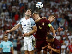 Gary Cahill Menatap Caps ke-50 Bareng Inggris