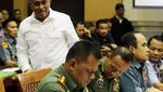 Menhan dan Panglima TNI Raker Dengan Komisi I
