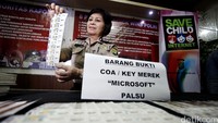 Barang-barang ini disita dari dari toko M dan V yang berlokasi di daerah Jakarta Pusat.