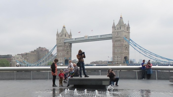 Tower Bridge, landmark Kota London