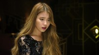 IU menarik perhatian dengan karya-karya musiknya, termasuk drama Moon Lovers: Scarlet Heart Ryeo.  Foto: LOEN Entertainment.
