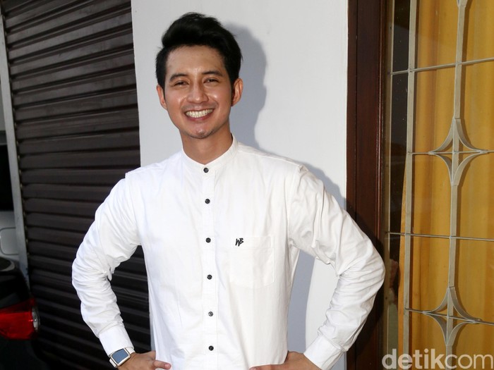 Foto Chand Kelvin