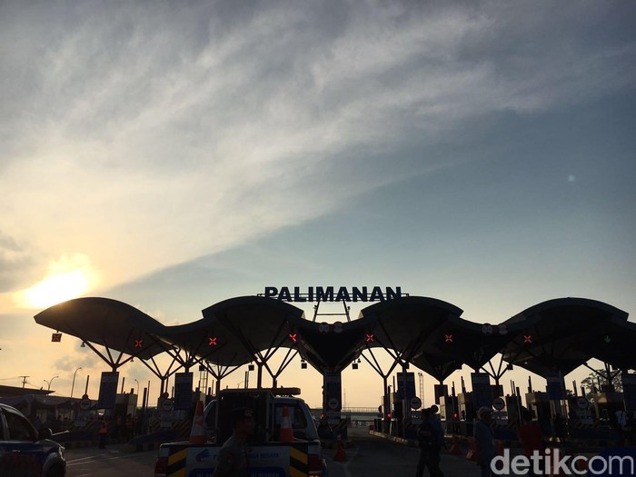 Arus Pemudik Tol Cipali Berkurang, Antrean Exit Palimanan Hanya 500 Meter