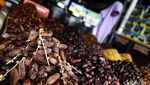 Bulan Puasa, Pedagang Kurma Kebanjiran Rejeki