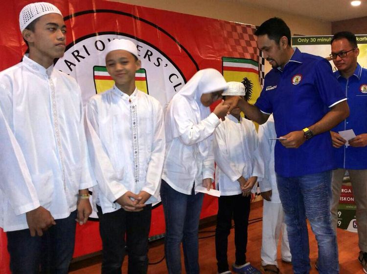 Komunitas Ferrari Buka Bersama Anak Yatim