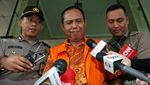 KPK Periksa Safrie Safei