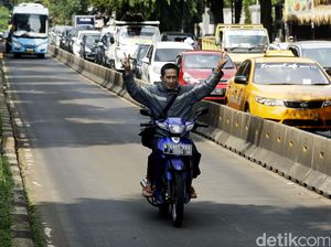 Sandi Minta Busway Steril, Polisi: Banyak Marka Hilang karena Proyek