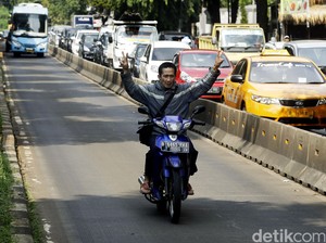 Sandi Minta Busway Steril, Polisi: Banyak Marka Hilang karena Proyek