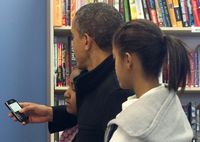 Kisah Obama yang Cinta Mati Pada BlackBerry