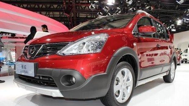 Grand Livina tahun 2013