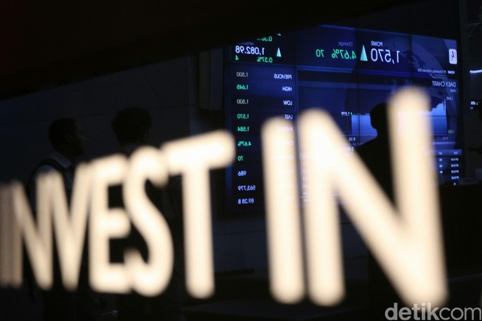 Naik 10 Poin, IHSG Ditutup ke 4.874