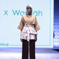 Aadyaksa by Ria Miranda for Wardah heart of Beauty Muslim Fashion Festival 2016 at Plaza Selatan. Istora Senayan. Jakarta. [Foto: Mohammad Abduh/Wolipop]