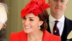 Stunning! Kate Middleton Menawan Berbusana Merah Menyala