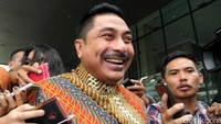 Ia mengaku dicecar penyidik KPK dengan 25 pertanyaan. 