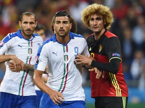 Viktoria Cinta Mati Italia, Eh, Juga Pelle