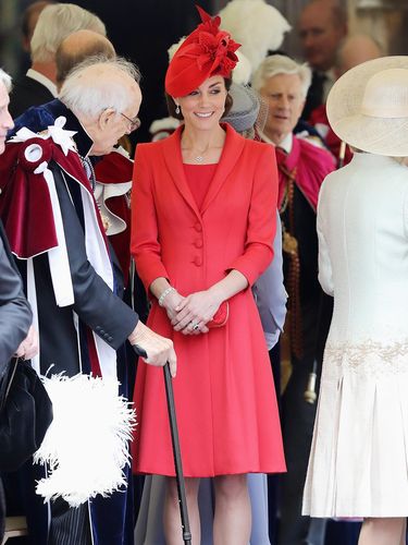 Tampil Stylish di Hari Natal ala Kate Middleton, Curi Inspirasinya!