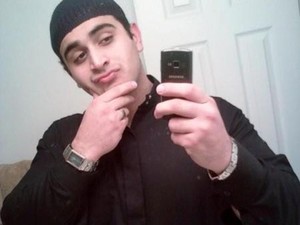 Tahu Rencana Teror di Kelab Gay Orlando, Istri Omar Mateen Terancam Pidana