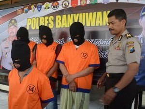 Pembunuh Pria yang Dibungkus Plastik dan Dibuang ke Sungai Diringkus