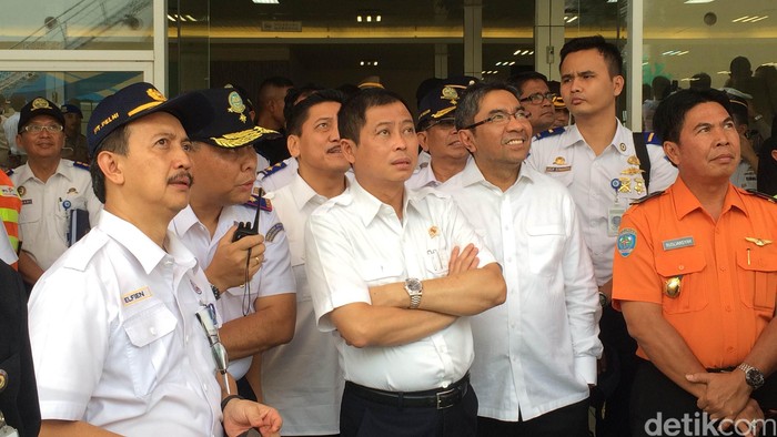 Menteri Jonan Cek Kesiapan Pelabuhan Tanjung Priok Jelang Lebaran