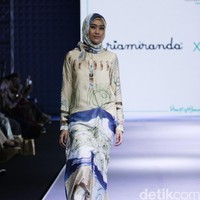 Aadyaksa by Ria Miranda for Wardah heart of Beauty Muslim Fashion Festival 2016 at Plaza Selatan. Istora Senayan. Jakarta. [Foto: Mohammad Abduh/Wolipop]