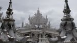 Surga, Neraka dan Toilet Emas di Kuil Putih Thailand