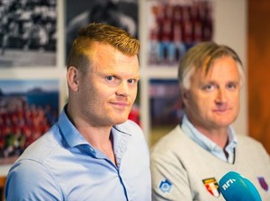 John Arne Riise Gantung Sepatu