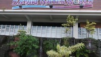 Safari Water World merupakan salah satu wahana yang dimiliki oleh Taman Safari Prigen. Luas waterpark ini sendiri mencapai 3,5 hektar. Dijamin puas main air di sini (Wahyu/detikTravel)
