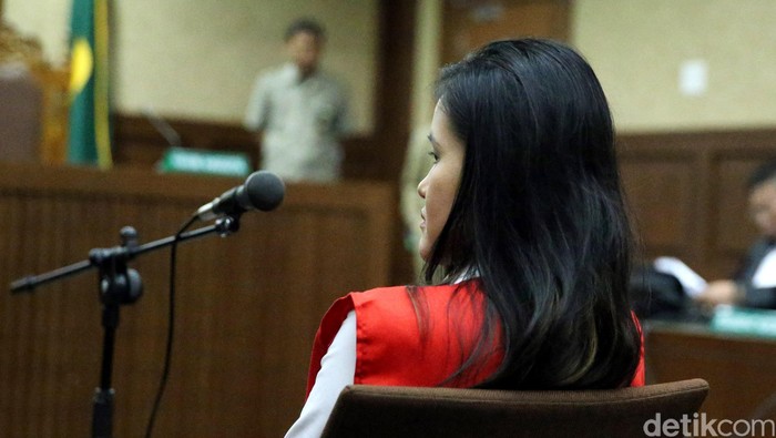 Eksepsi Jessica: Tak Seorang pun Melihat Perbuatan Menaruh Racun Sianida