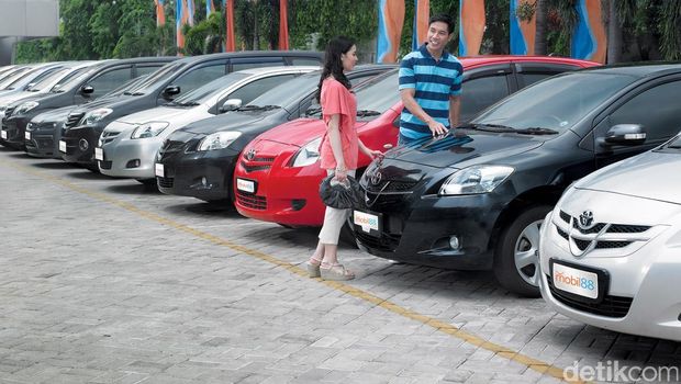 Aneka mobil bekas