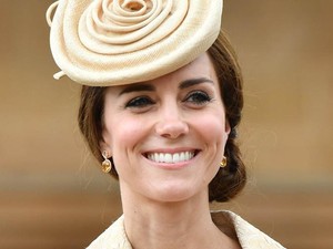 Pakai Topi Mirip Kue, Kate Middleton Malah Jadi Bahan Meme
