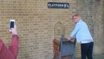 Peron 9 3/4 Harry Potter yang Legendaris