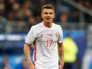 Maksimalkan Oleg Shatov, Rusia Cari Kemenangan Pertama