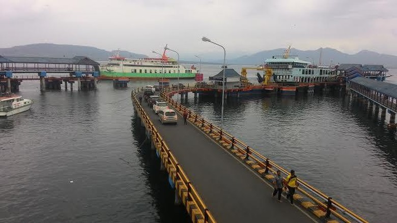 Jelang Lebaran, 50 KMP di Pelabuhan ASDP Ketapang Jalani 