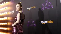 Aktris yang baru saja lulus itu menjadi pemeran utama dalam film Neon Demon. Matt Winkelmeyer/Getty Images/detikFoto.