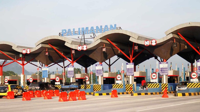 Kadishub Jabar: Siapkan Uang Pas di Tol Palimanan Biar Tak Antre Panjang Kadishub Jabar: Siapkan Uang Pas di Tol Palimanan Biar Tak Antre Panjang