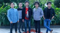 Bulan Ramadan ini menjadi kali pertama bagi dMasiv untuk ikut meramaikan belantika musik Indonesia lewat lagu religi.