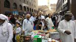 Penampakan Pasar Kaget Tiap Habis Salat di Madinah