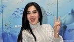Lagi Kasmaran, Syahrini Sumringah Banget!