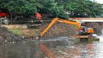 Pengerukan Waduk Kebon Melati