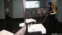 Toilet telah selesai dikerjakan.