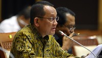 Mahkamah Agung (MA) mengeluhkan penghematan atau pemotongan anggarannya sebesar Rp 194 miliar.