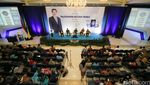 Dirut Peruri Bedah Buku Karyanya di Universitas Airlangga