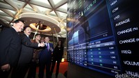 Sillo Maritime mencatatkan saham perdana. Saham perusahaan tersebut sempat menyentuh angka tertinggi di harga Rp 162 dan harga terendah di posisi Rp 157.