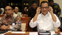 Kepala BNPT Komjen Tito Karnavian meminta ada penambahan alokasi anggaran untuk tahun 2017 saat rapat bersama DPR yaitu dengan kebutuhan anggaran BNPT tahun 2017 mencapai Rp 892 miliar.