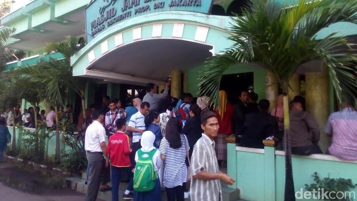 Disdik DKI Perpanjang Waktu Pendaftaran SMA Hingga 19 Juni