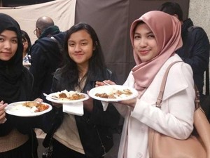 Warga Indonesia Berbagi Pengalaman Berpuasa di Australia